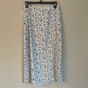 Forever 21 Floral Midi Skirt Size M